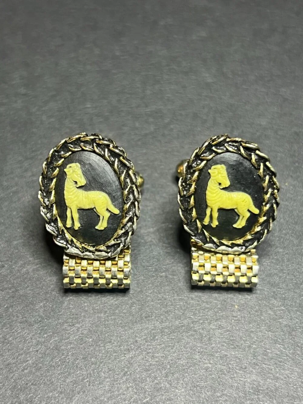 Vintage Gold Tone & Black Cameo Ram Goat Aries Zodiac Mesh Wrap Cufflinks